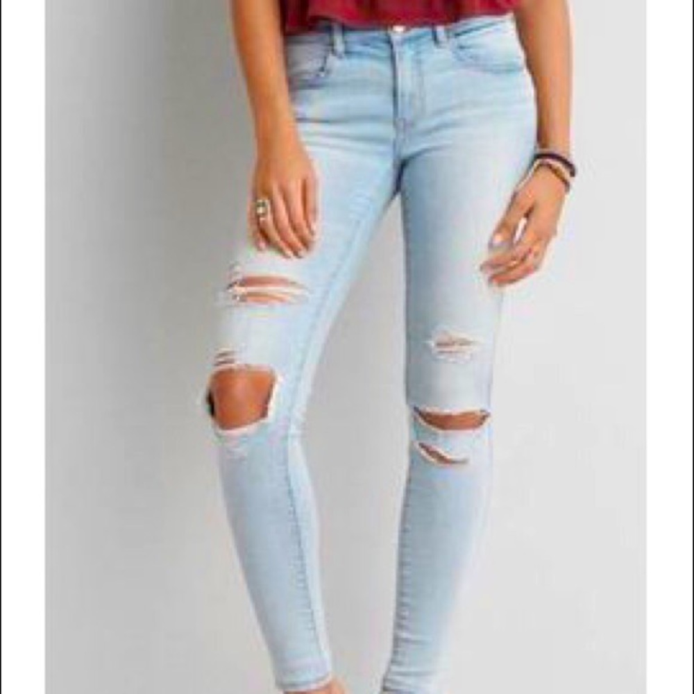 American Eagle Light-Wash Jeans